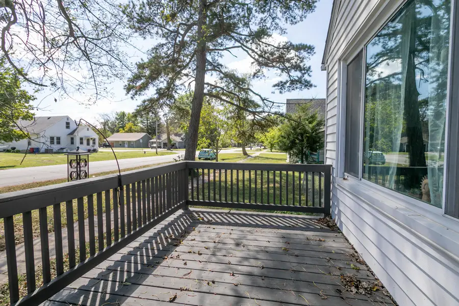 221 S Hickman St, Centralia, MO 65240 - Image #3