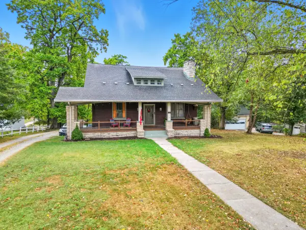 1105 Moreau Dr, JEFFERSON CITY, MO 65101