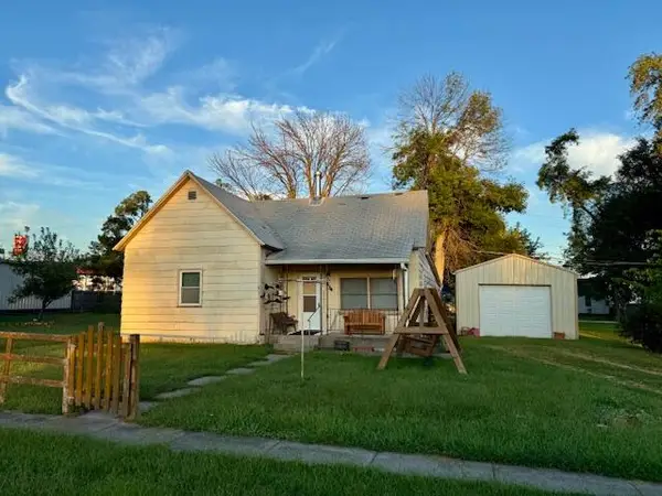 634 N Hickman St, CENTRALIA, MO 65240