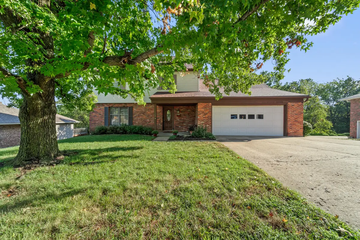 1423 Satinwood Dr, Jefferson City, MO 65109 - Image #1