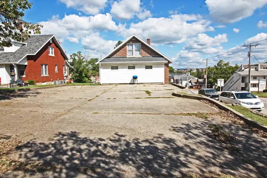 112 E Franklin St, Jefferson City, MO 65101 - Image #2
