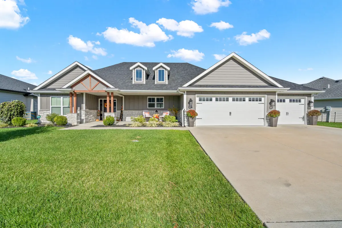 4917 Longbow Dr, Columbia, MO 65201 - Image #1