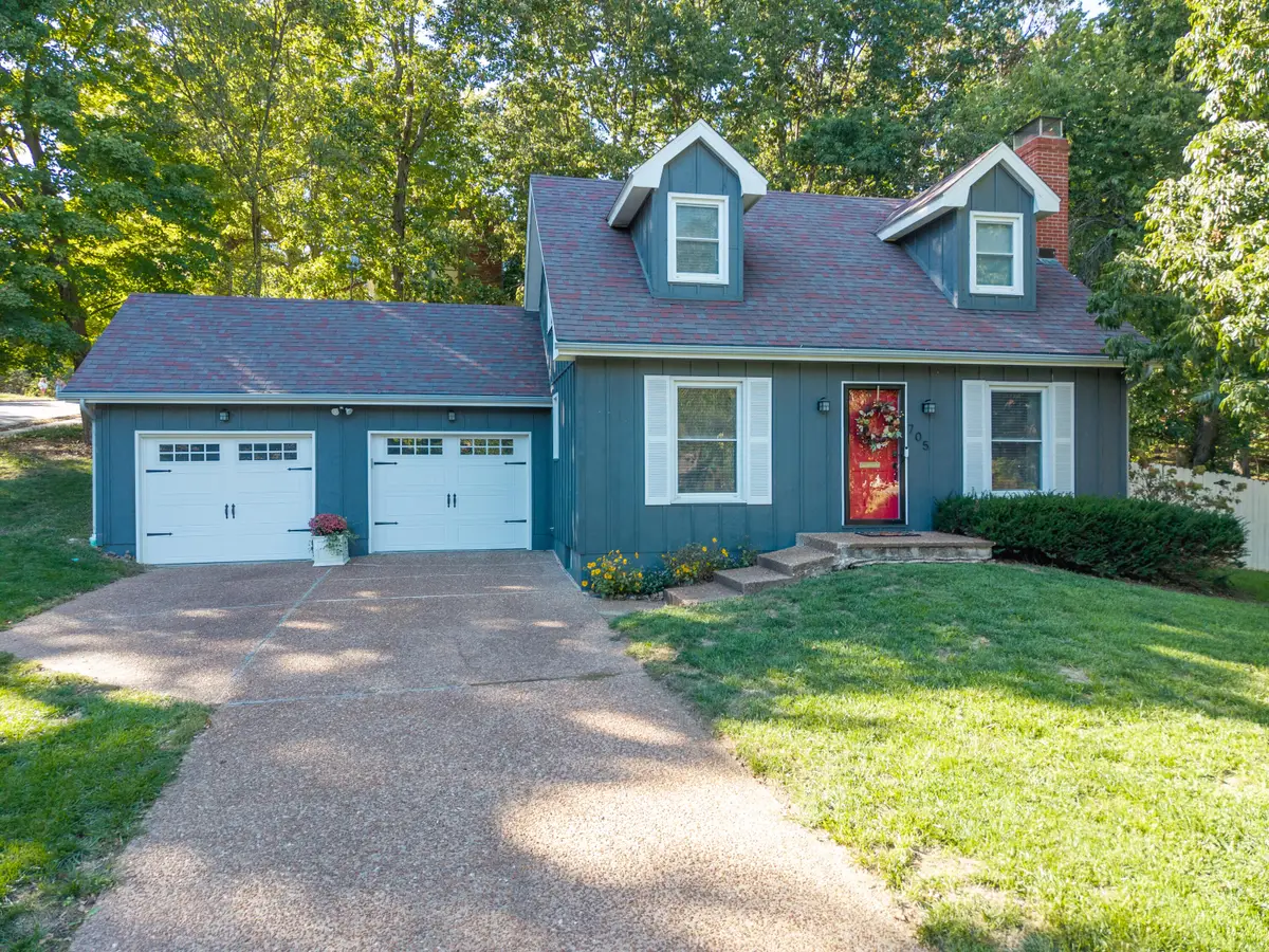 705 Westridge Dr, Columbia, MO 65203 - Image #1