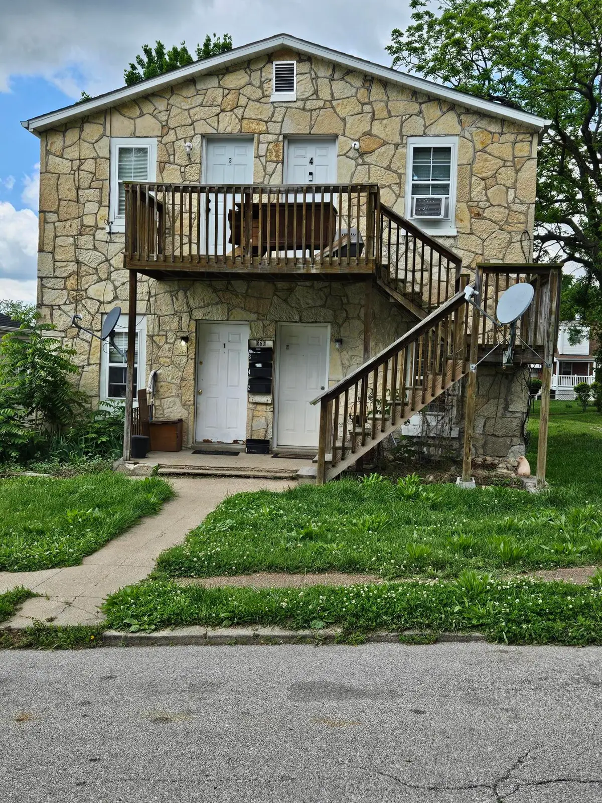 626 Georgia St, Jefferson City, MO 65109 - Image #1