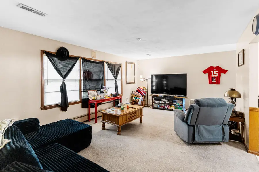 405 E Johnson Ave, Ashland, MO 65010 - Image #3