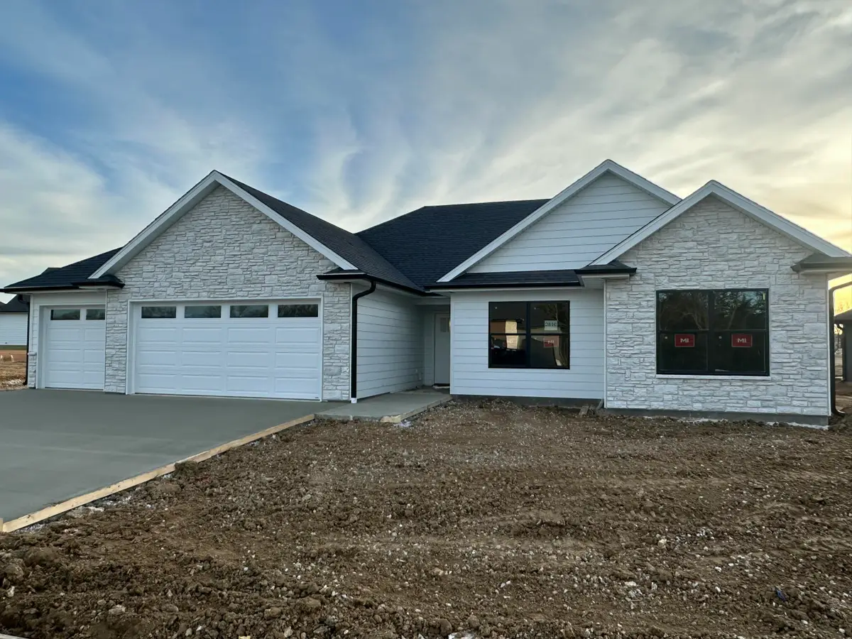 2816 Misty Flower Dr, Columbia, MO 65203 - Image #1