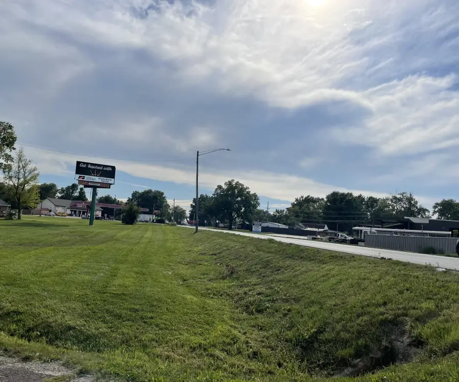 1206 W Highway 24, Moberly, MO 65270 - Image #3