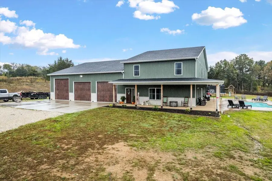 8549 Southfork Ln, New Bloomfield, MO 65063 - Image #2