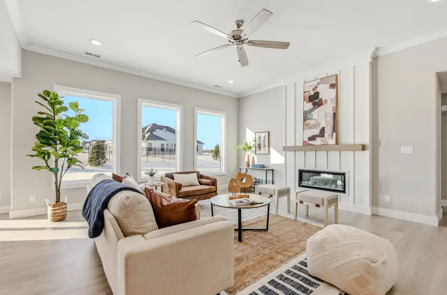 4516 Royal County Rd, Columbia, MO 65201 - Image #2