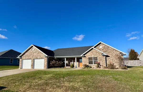 403 Peterson Ln, ASHLAND, MO 65010