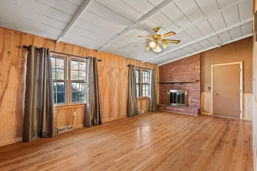 213 Longfellow Ln, Columbia, MO 65203 - Image #3