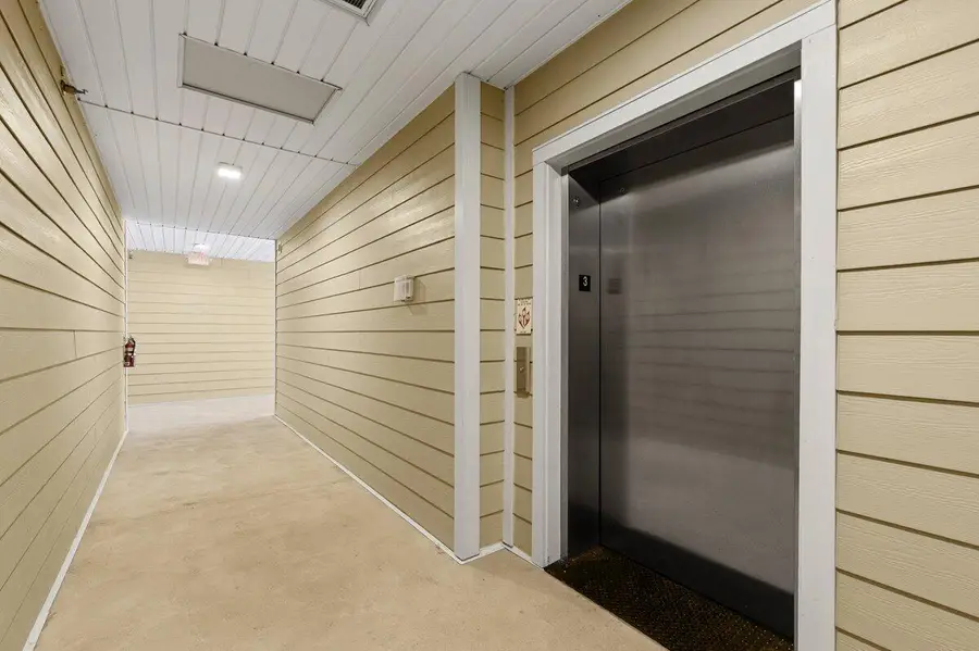 4004 W Worley St #302, Columbia, MO 65203 - Image #2