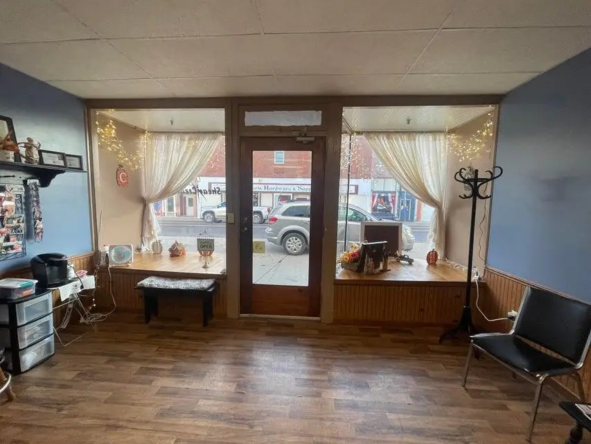 207 N Main St, Paris, MO 65275 - Image #3