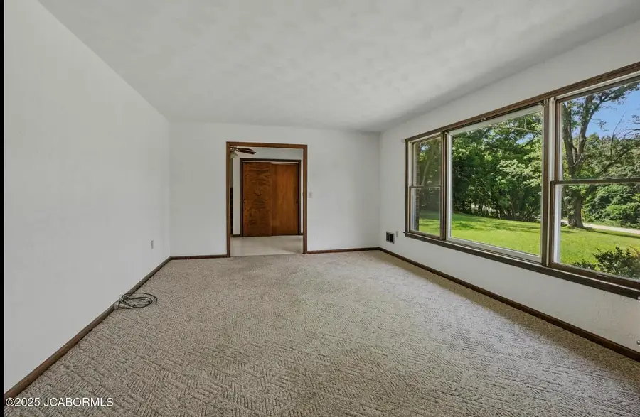 8128 N Hwy 89, Chamois, MO 65024 - Image #3