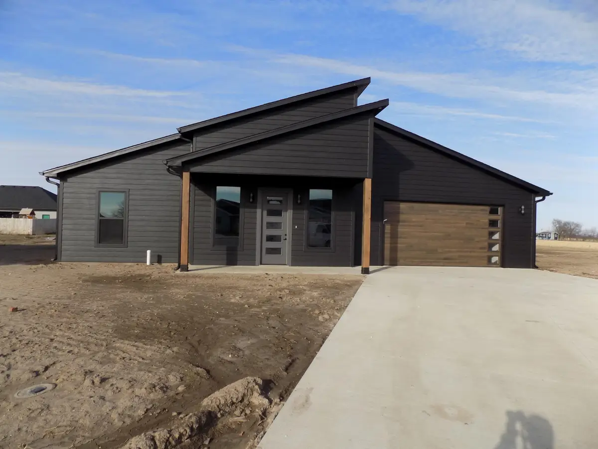 819 N Allen St, Centralia, MO 65240 - #1