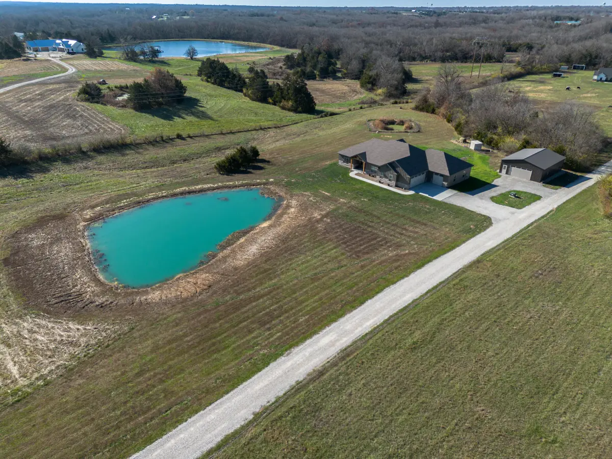 13877 S Rangeline Rd, Ashland, MO 65010 - Image #1