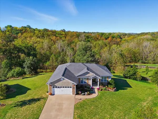 3301 Snow Leopard Dr, COLUMBIA, MO 65202