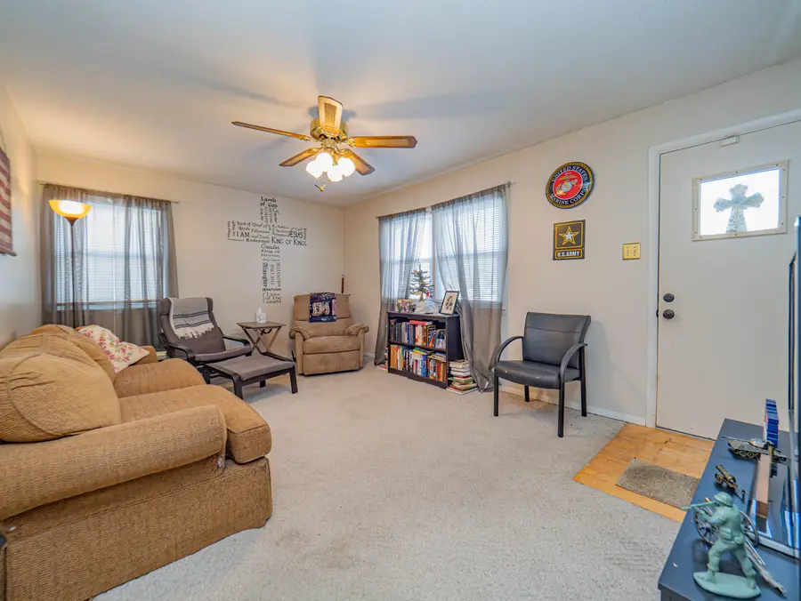 1412 Buchanan St, Moberly, MO 65270 - Image #3