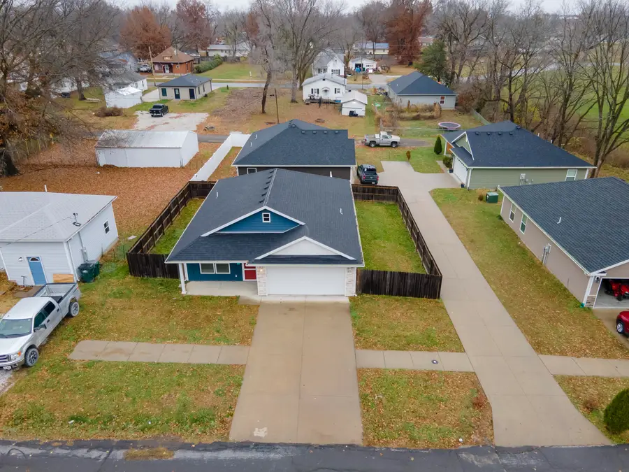 525 Jefferson Ave, Moberly, MO 65270 - Image #3