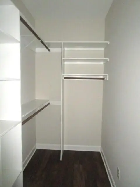 800 Barela Cir, Centralia, MO 65240 - Image #1