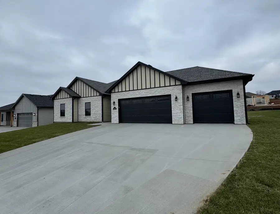 16618 Klinton Dr, Boonville, MO 65233 - Image #2