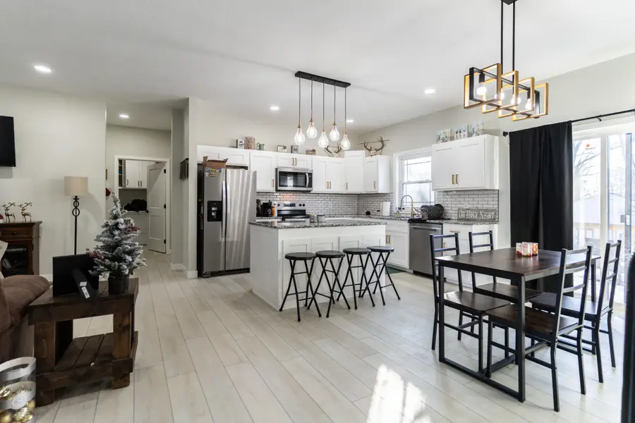 810 Heether St, Huntsville, MO 65259 - Image #3