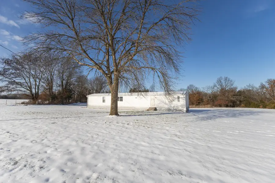 5209 S Highway 3, Clifton Hill, MO 65244 - Image #2