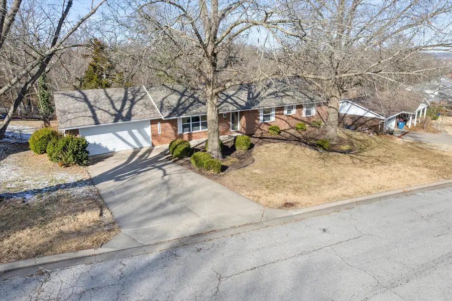 1329 Vista Campo, Jefferson City, MO 65109 - Image #2