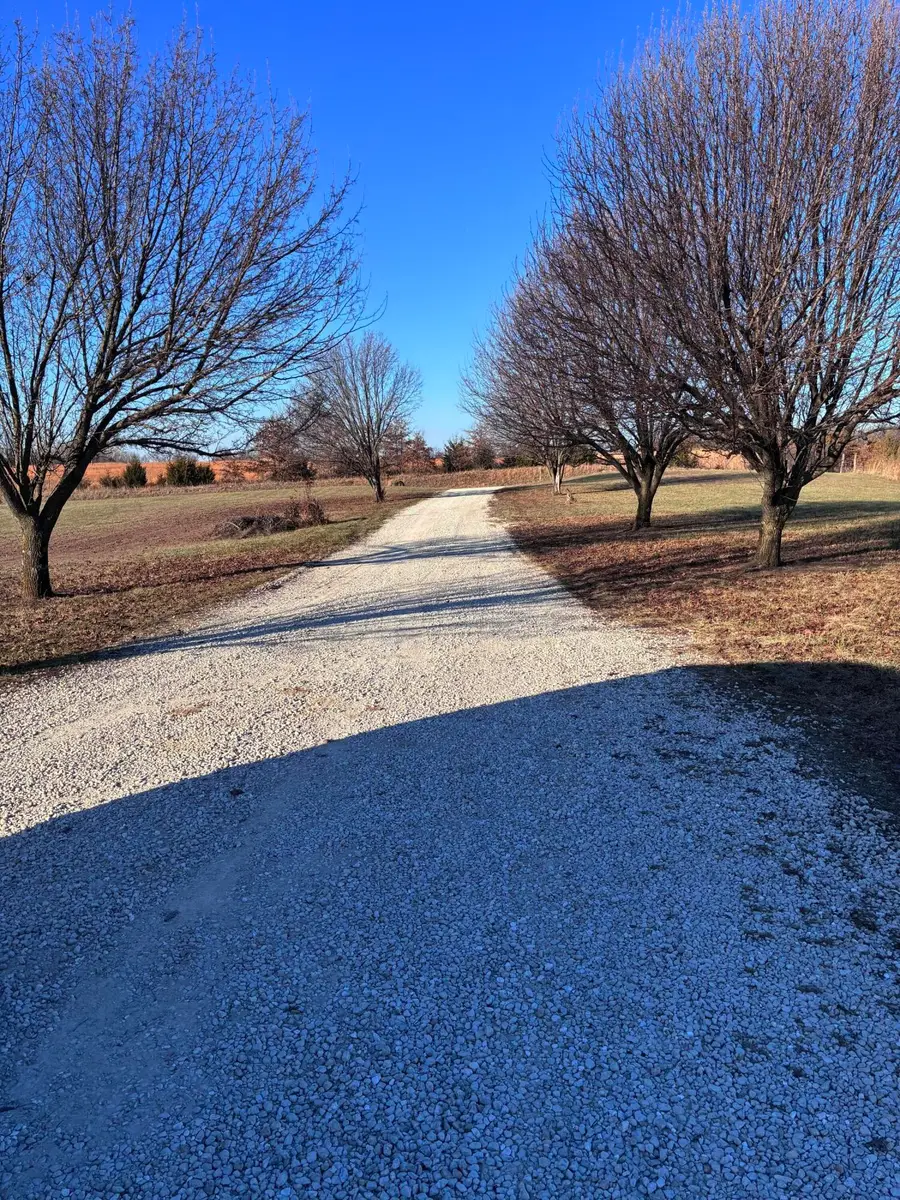 2115 County Rd 2180, Huntsville, MO 65259 - Image #2