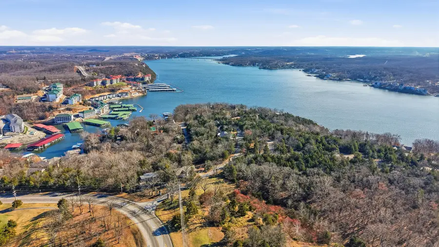 Black Hawk Circle, Lake Ozark, MO 65049 - Image #2