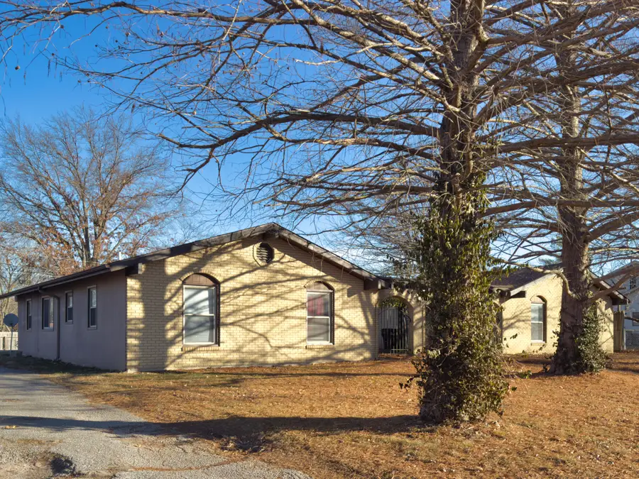 109 Seville Ave #A & B, Columbia, MO 65203 - Image #2
