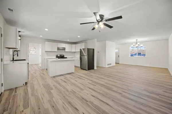 503 Watts Ave, FAYETTE, MO 65248