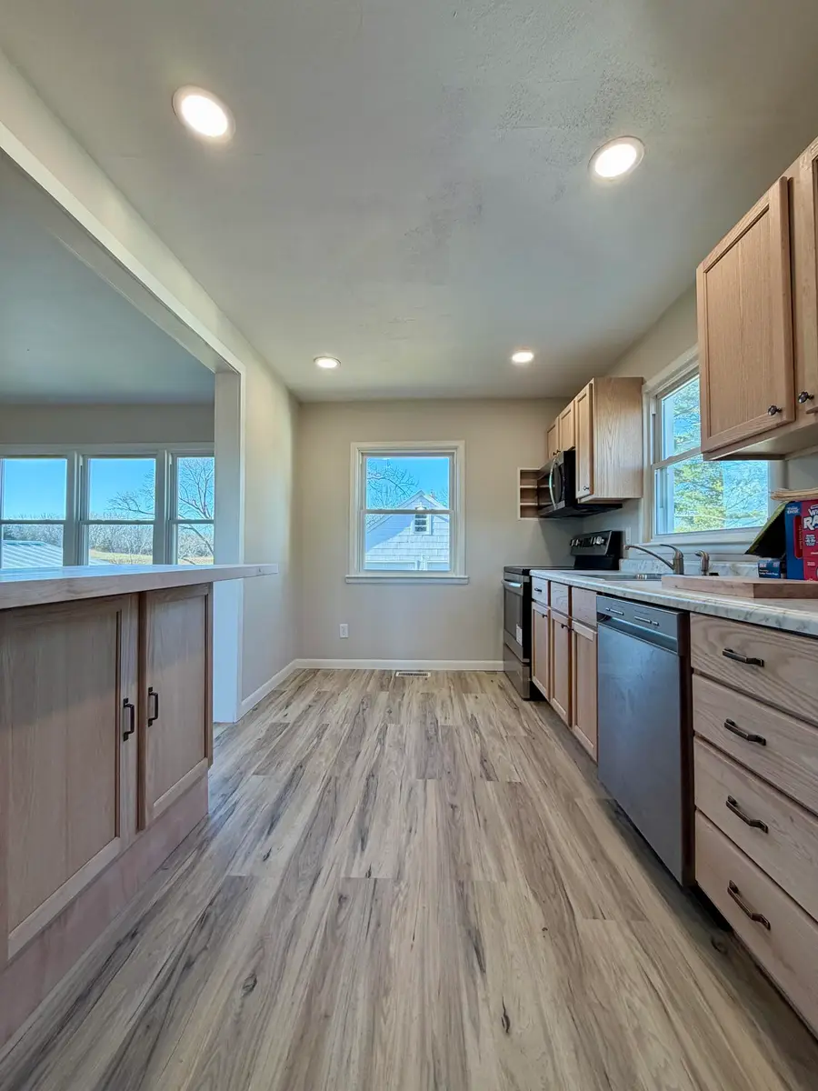 14292 Hwy 5, Boonville, MO 65233 - Image #3