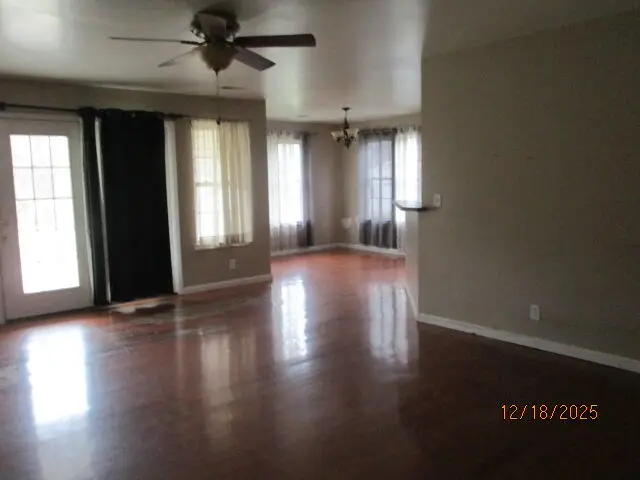 1807 Ronda Ct, Moberly, MO 65270 - Image #1