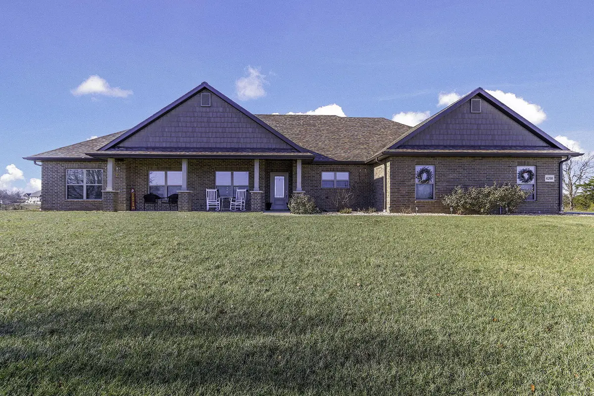 6200 Bradford Ct, Jefferson City, MO 65101 - #1
