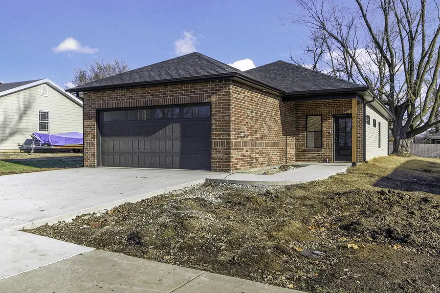 412 N Ogden St, Sturgeon, MO 65284 - Image #2