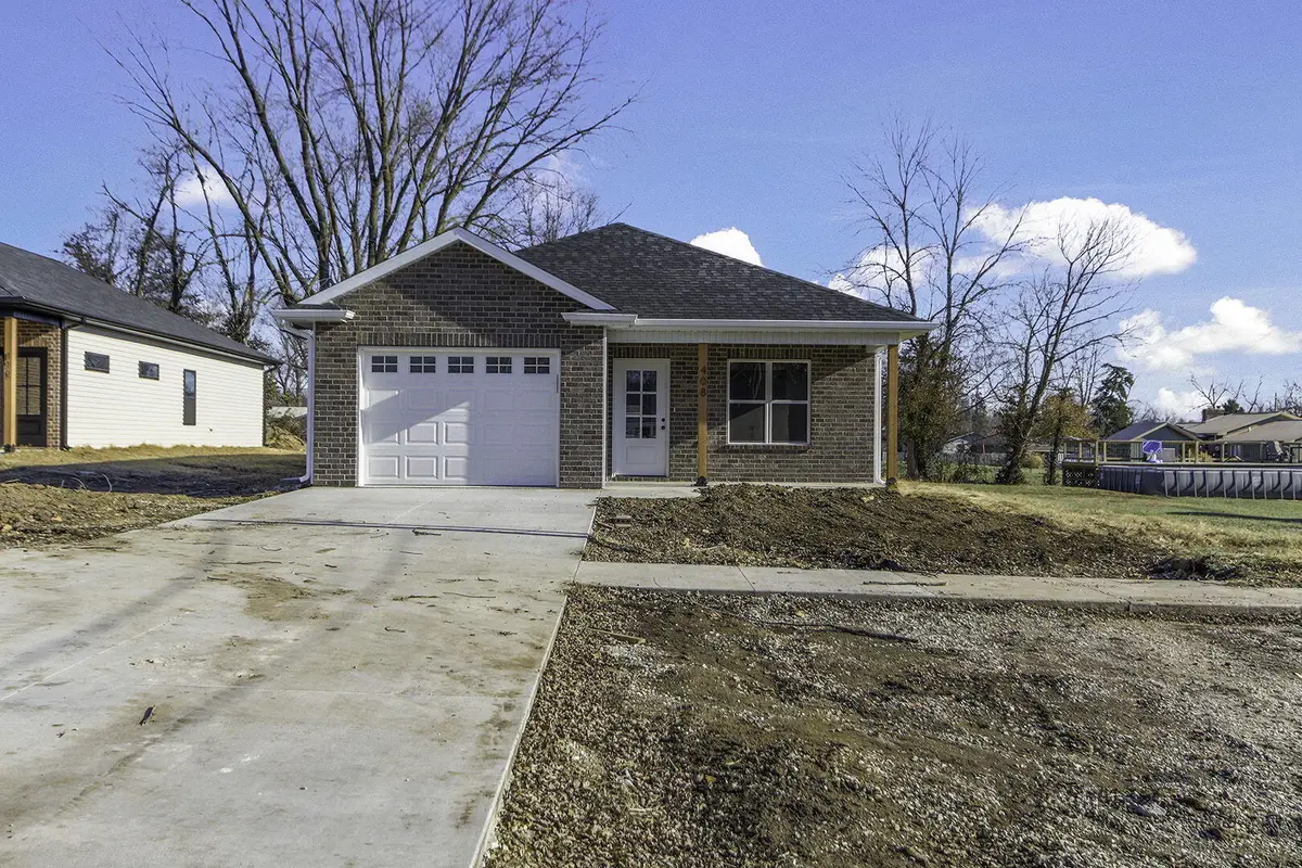 408 N Ogden St, Sturgeon, MO 65284 - Image #1