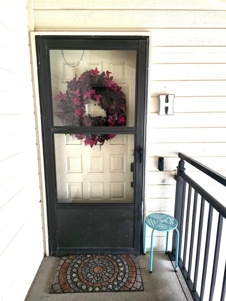 1877 N Waterfront Dr #H, Columbia, MO 65202 - #3