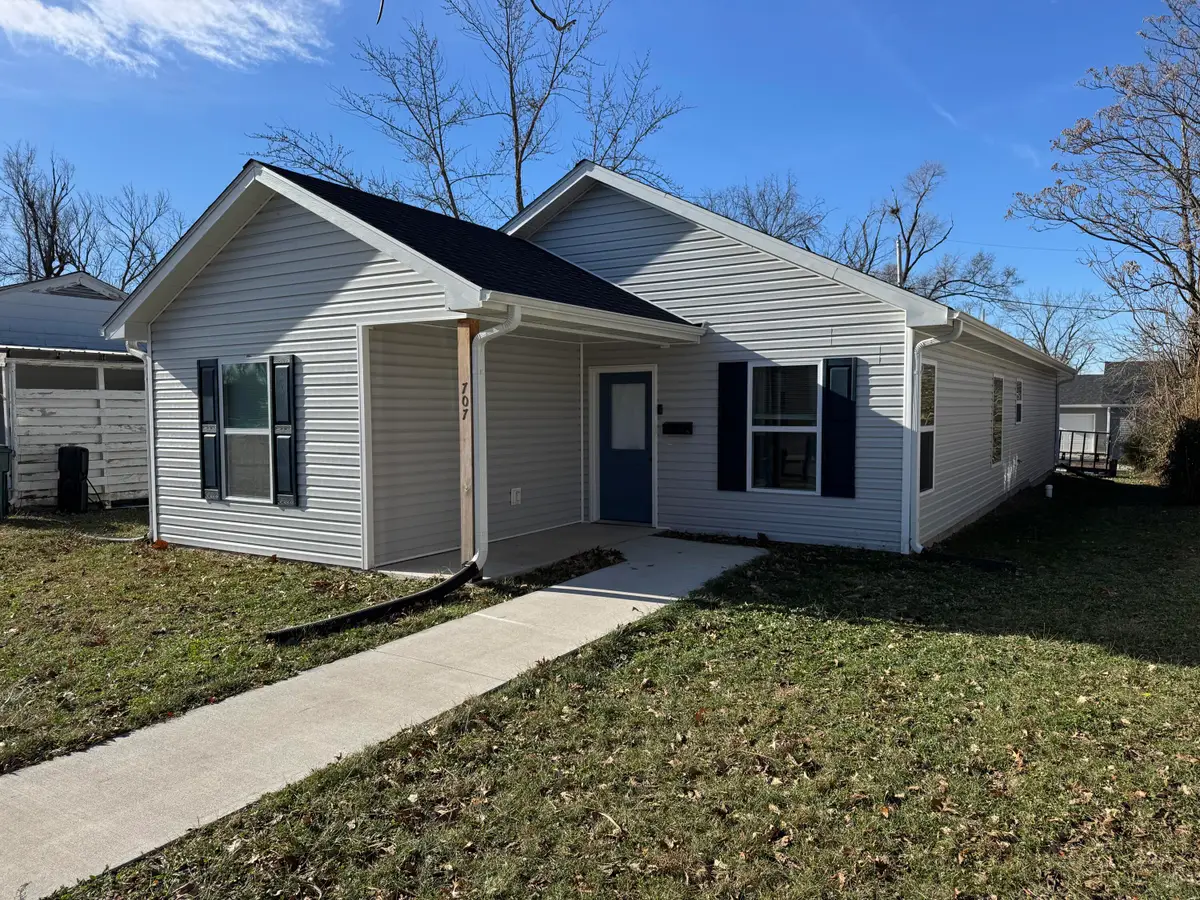 707 S 5th St, Moberly, MO 65270 - Image #1