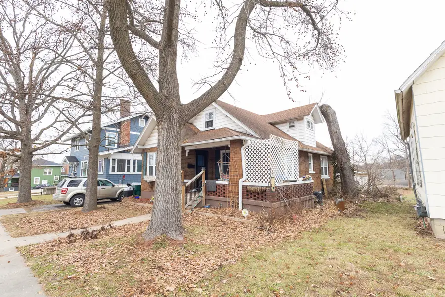 953 W Rollins St, Moberly, MO 65270 - #2