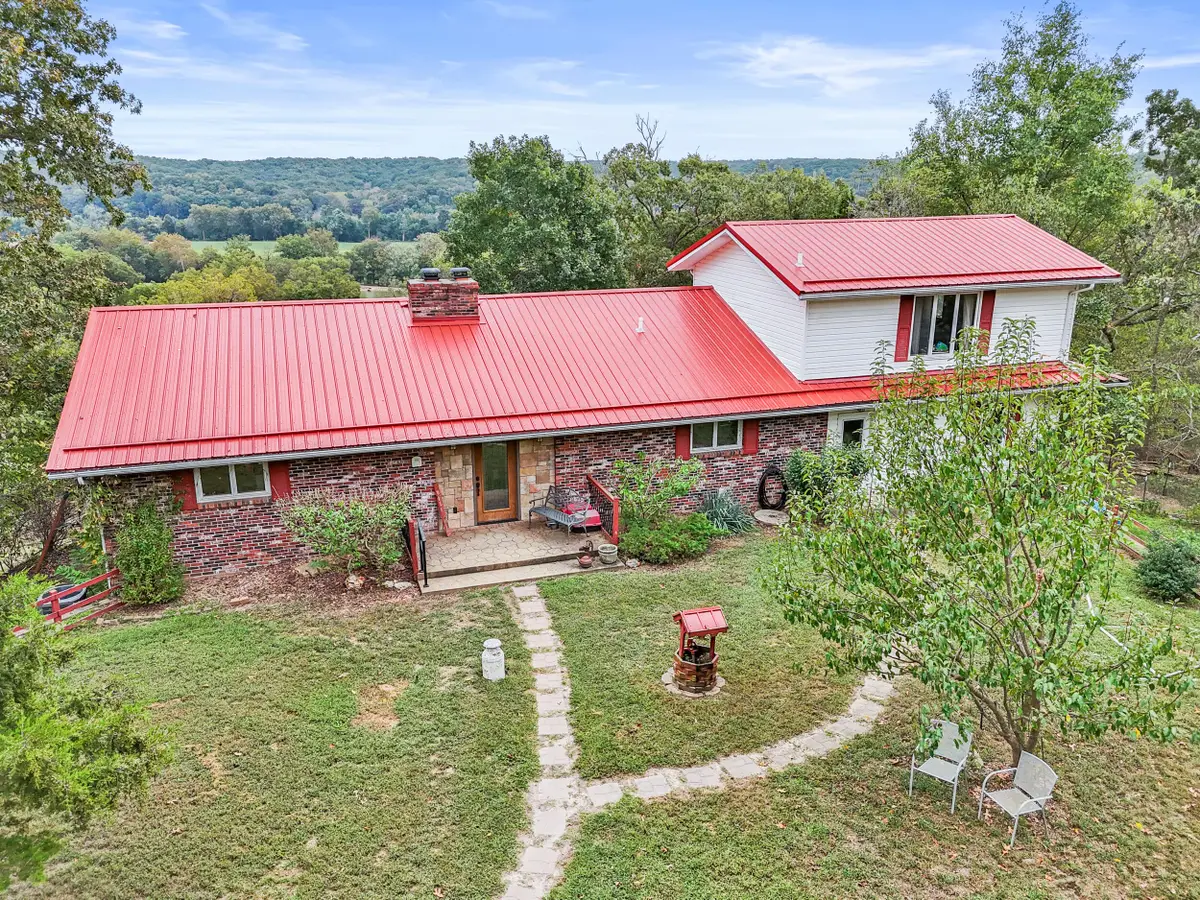 466 Old 10 Mile Rd, Eugene, MO 65032 - Image #1