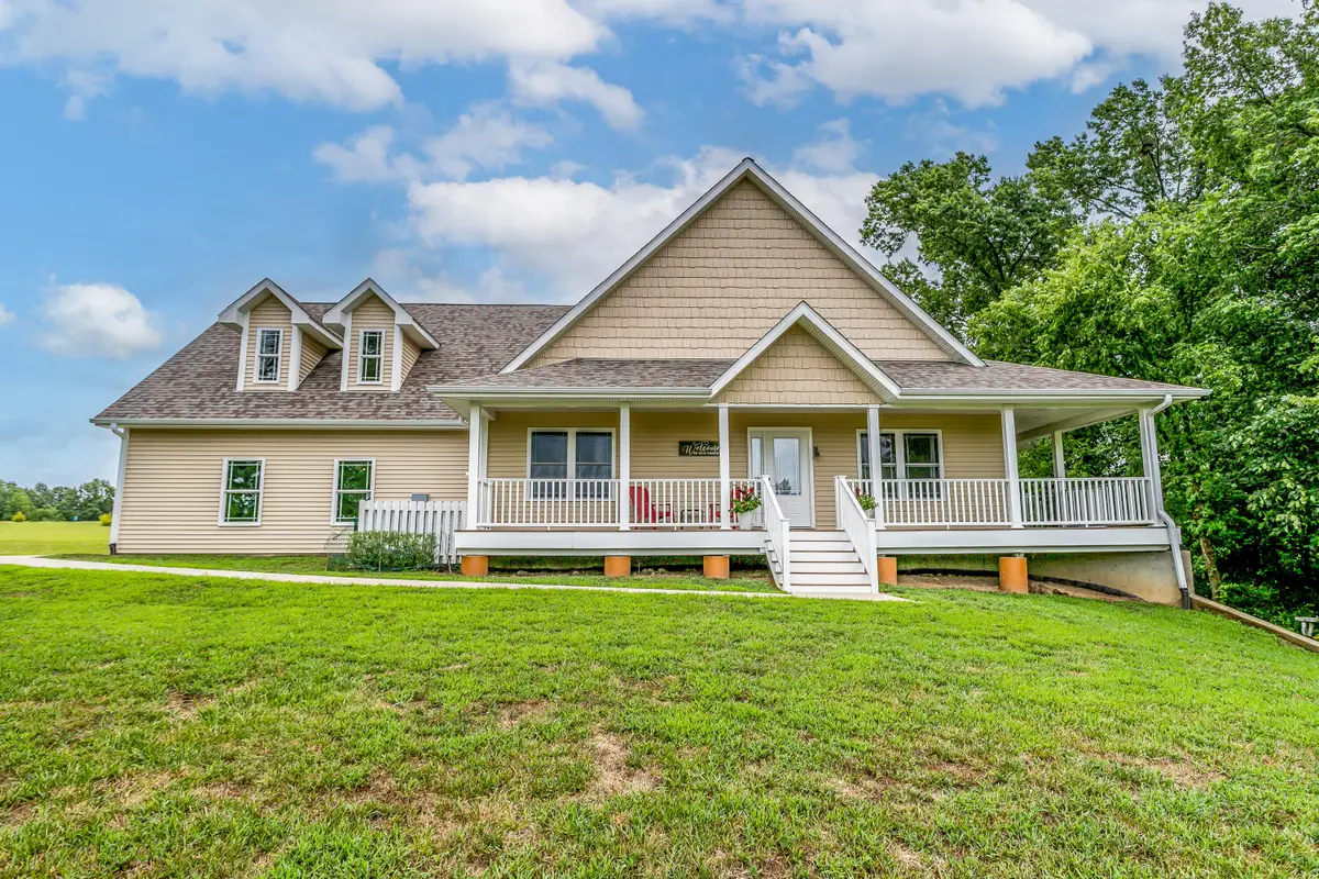 12600 N Hecht Rd, Hallsville, MO 65255 - Image #1