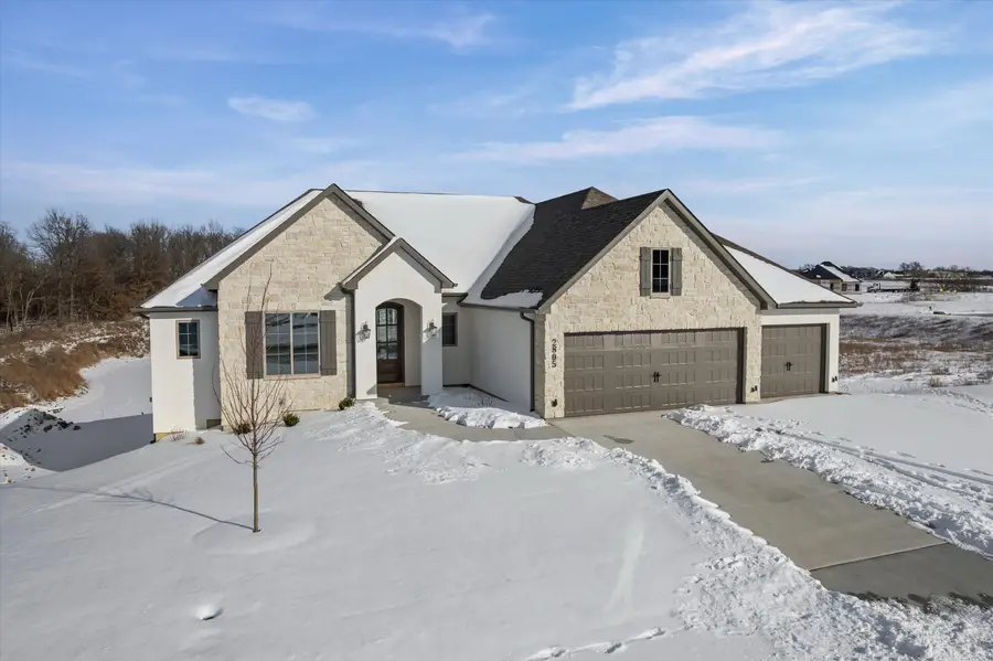 2805 Misty Flower Dr, Columbia, MO 65203 - #3