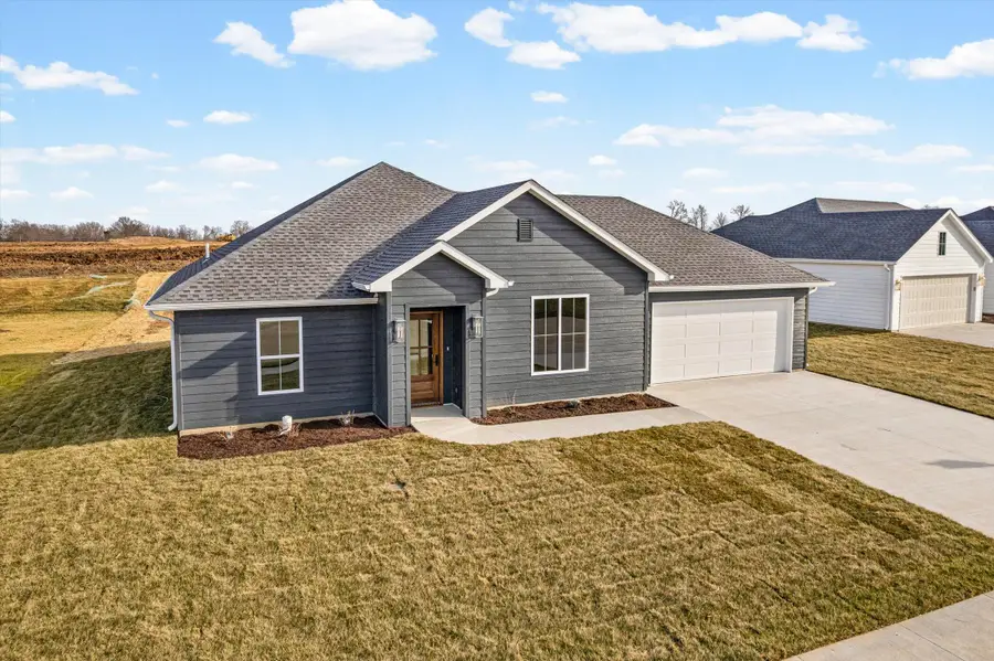 2470 N Travellers Dr, Columbia, MO 65202 - Image #2