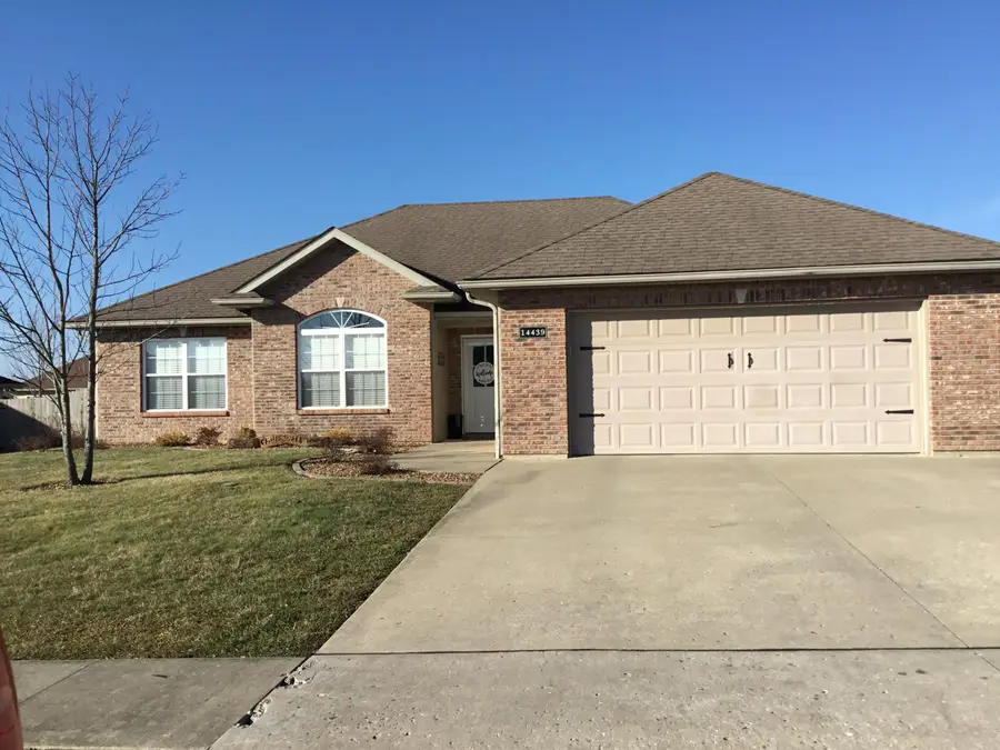 14439 Monarch Dr, Hallsville, MO 65255 - Image #2