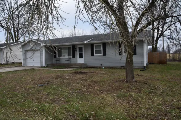 780 Tidball Ave, CENTRALIA, MO 65240