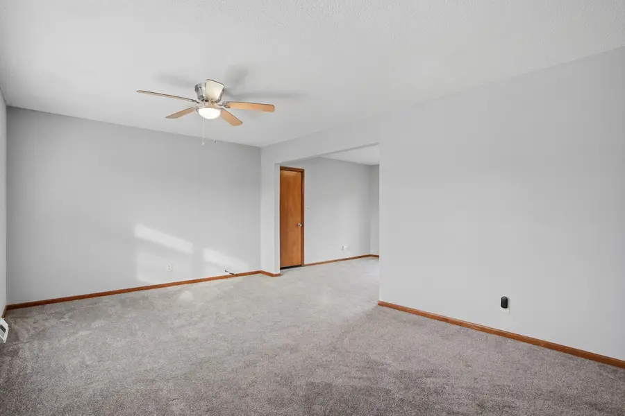 111 E Alhambra Dr, Columbia, MO 65203 - Image #3