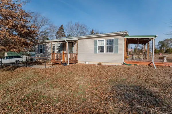 146 Highway M, BELLE, MO 65013