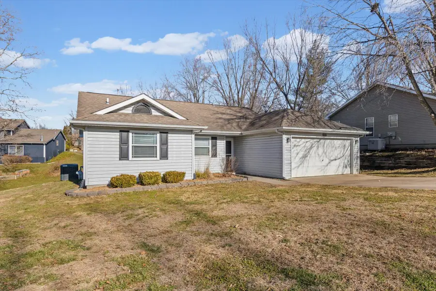 4407 W Brookview Terr, Columbia, MO 65203 - Image #2