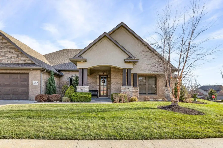 1210 Marcassin Dr, Columbia, MO 65201 - Image #3